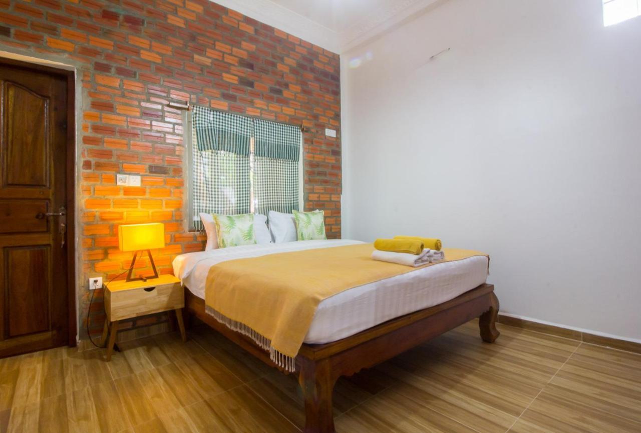 Angkor Dino Home Siem Reap Exterior foto